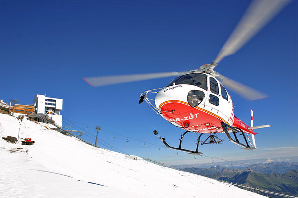 Helikopterlandung auf Gebirgslandeplatz