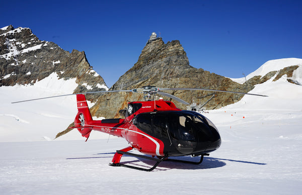 EC130 Helikopter auf Gletscherflug