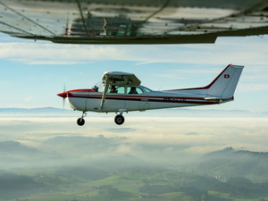 Cessna in der Luft