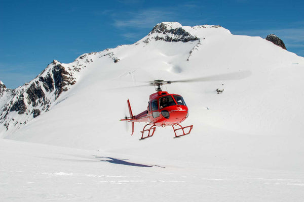 45 min. Titlis sightseeing flight with glacier landing from Beromünster