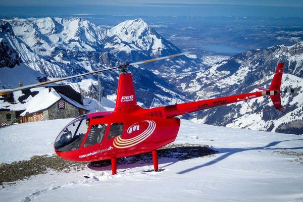 Helikopter Aussenlandung mit Sicht auf den See